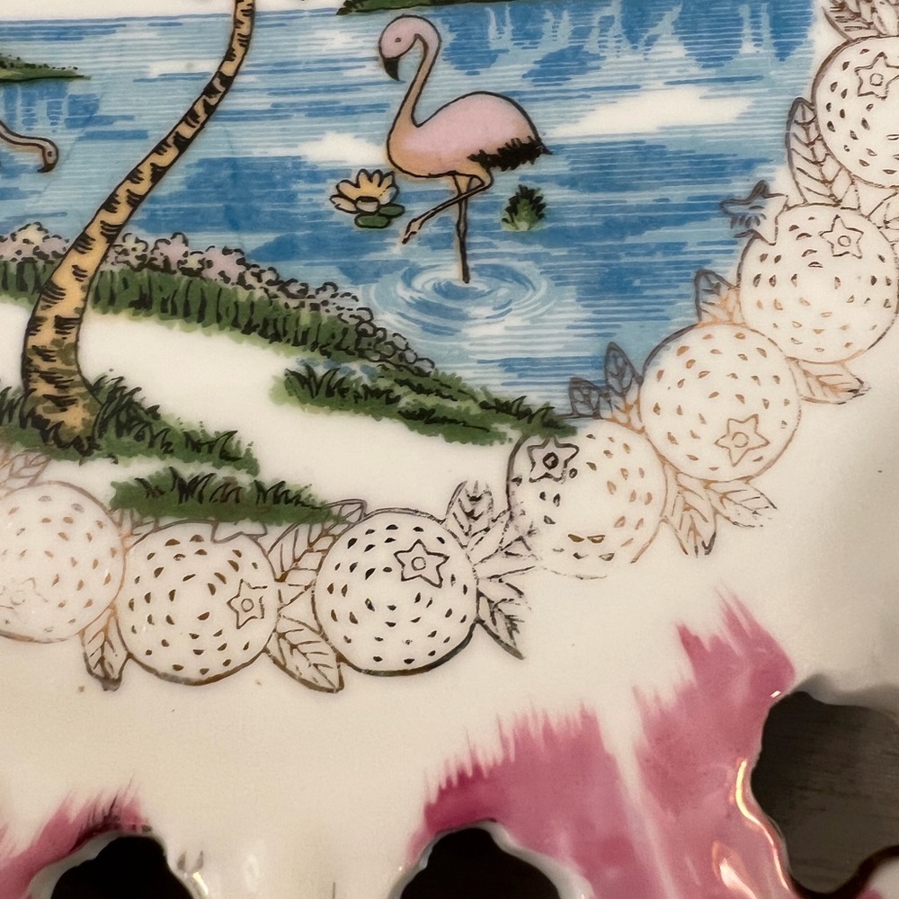 Vintage Florida Souvenir Reticulated Plate Pierced Rim Gold Trim Flamingos Palms - Picture 4 of 7